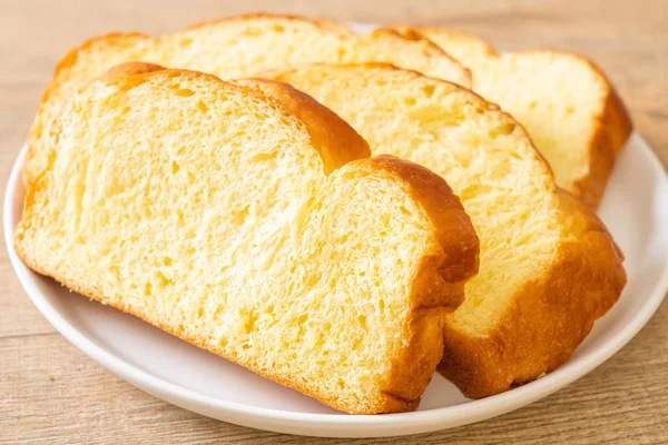 Roti Kentang Manis Dengan Kopi Untuk Sarapan — Stok Foto