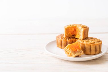 Çin ay pastası durian ve yumurta sarısı aromalı.