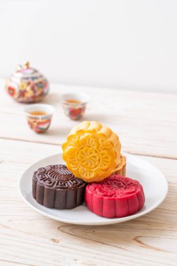 Sonbahar ortası festivali için Çin ay çöreği kreması aroması