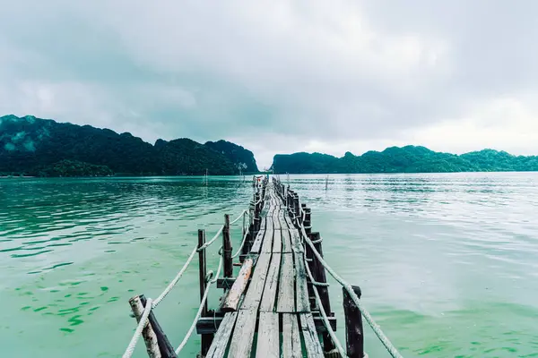 Holzbrücke Der Talet Bay Khanom Nakhon Sri Thammarat Touristenreiseziel Thailand — Stockfoto