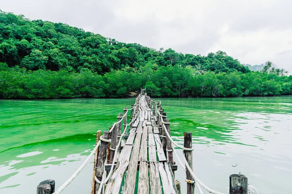 Holzbrücke Der Talet Bay Khanom Nakhon Sri Thammarat Touristenreiseziel Thailand — Stockfoto