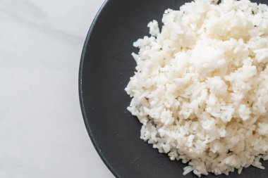 Tay yasemini pilavı pişirdim.