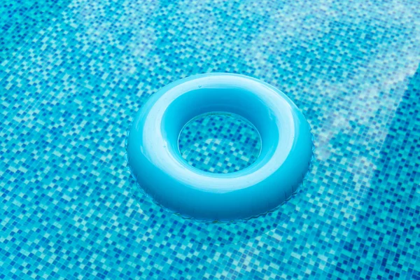 Swim Ring Blue Swimming Pool — Stock Photo, Image