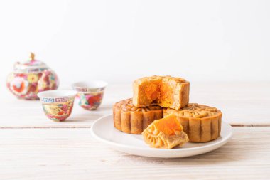 Çin ay pastası durian ve yumurta sarısı aromalı.