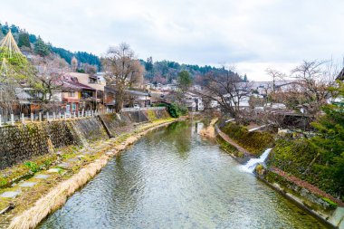 Takayama şehrinin manzara fotoğrafı. Japonya 'nın küçük Kyoto' su olarak adlandırılır ve Edo döneminden beri kurulmuştur..