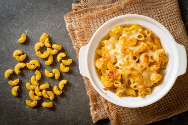 Peynirli makarna, peynirli peynirli makarna, Amerikan usulü.