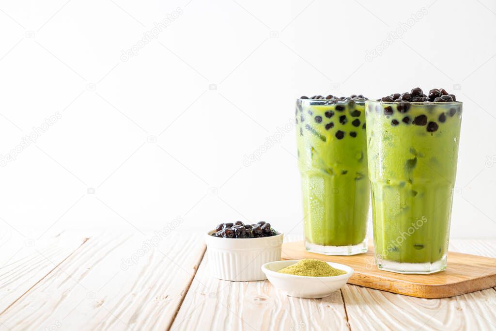 matcha green tea latte with bubble