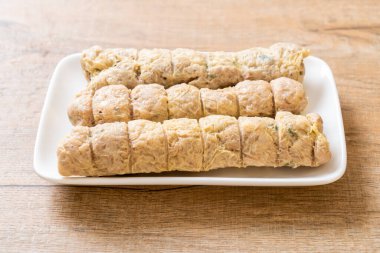 Buharda pişmiş yengeç köftesi - Çin yemeği tarzı