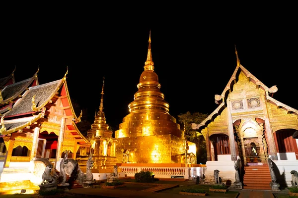 Hermosa Arquitectura Templo Wat Phra Sing Waramahavihan Nught Provincia Chiang —  Fotos de Stock