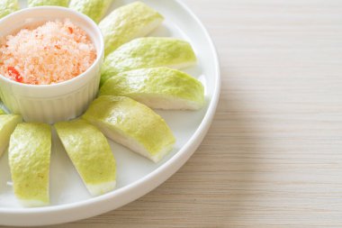 Taze Guava Chili ve Tuzlu Dilimlenmiş