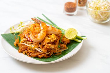 Pad Thai - Kızarmış pirinç eriştesi