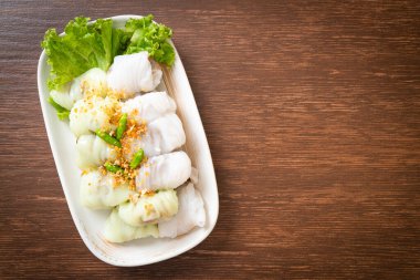 ( Kow Griep Pag Mor) Domuz buğulama pirinç paketleri ya da pilav kabuklu börekler