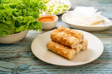 Vietnam domuz köftesi ve sebze paketleri (Nam-Neaung veya Nham Due) - Vietnam geleneksel yemek kültürü