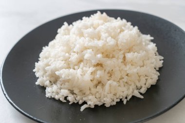 Tay yasemini pilavı pişirdim.