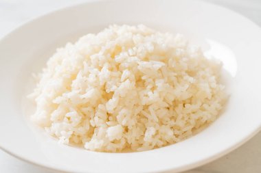 Tay yasemini pilavı pişirdim.