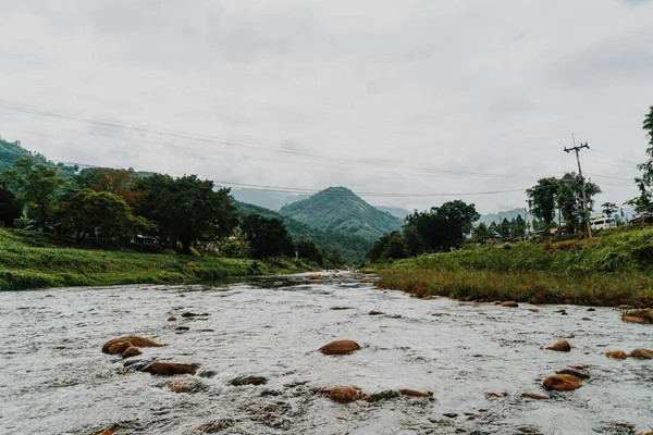 Kiriwong köyü - Tayland 'ın en iyi temiz hava köylerinden biri ve eski Tayland kültüründe yaşıyor. Nakhon si thammarat, Tayland 'ın güneyi.