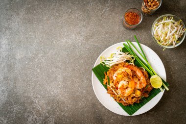 Pad Thai - Kızarmış pirinç eriştesi