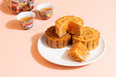 Çin ay pastası durian ve yumurta sarısı aromalı.