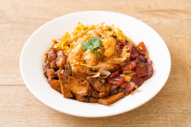 Çin Buharlı Pirinç Eriştesi - Asya usulü