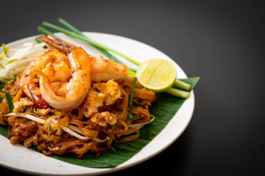 Pad Thai - Kızarmış pirinç eriştesi