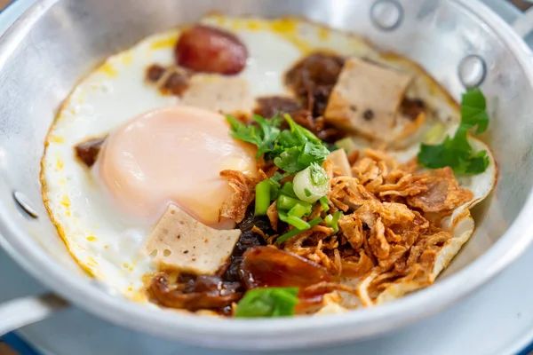 Pan Fried Egg Topping Thai Sausage Wood Background — Stock Photo, Image