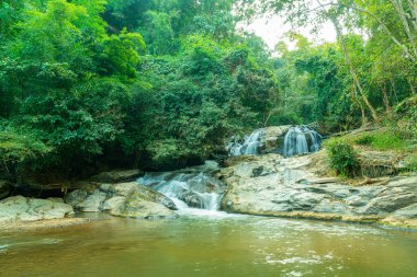 Güzel Mae Sa Şelalesi Chiang Mai, Tayland