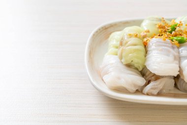 ( Kow Griep Pag Mor) Domuz buğulama pirinç paketleri ya da pilav kabuklu börekler