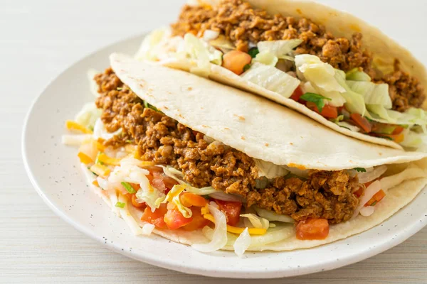 Tacos Mexicanos Con Pollo Picado Cocina Tradicional Mexicana — Foto de Stock