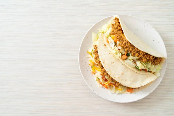 Tacos Mexicanos Con Pollo Picado Cocina Tradicional Mexicana — Foto de Stock