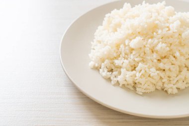 Tay yasemini pilavı pişirdim.