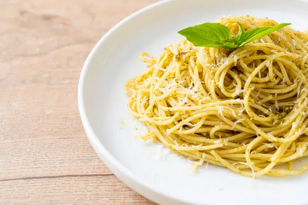 Pesto Spaghetti Pasta Vegetarisch Eten Italiaanse Keuken — Stockfoto