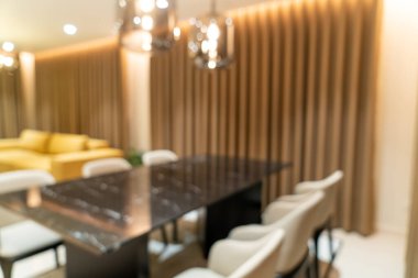 Arka plan için evdeki soyut bulanık yemek masası