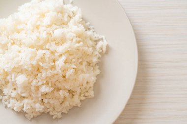 Tay yasemini pilavı pişirdim.