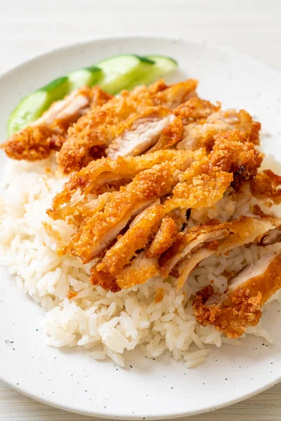 Χαϊνάνικο Ρύζι Κοτόπουλο Τηγανητό Κοτόπουλο Ρύζι Στον Ατμό Κοτόσουπα Τηγανητό — Φωτογραφία Αρχείου