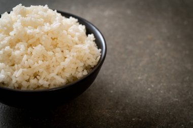 Tayland yaseminli beyaz pirinç kasesi.