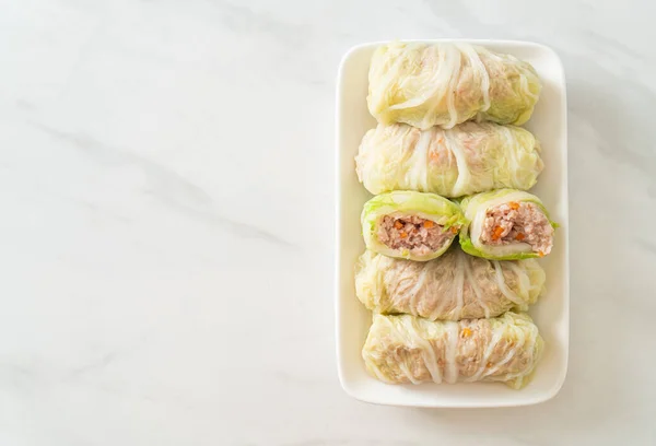 Homemade Minced Pork Wrapped Chinese Cabbage Steamed Cabbage Stuff Mince — Stock Photo, Image