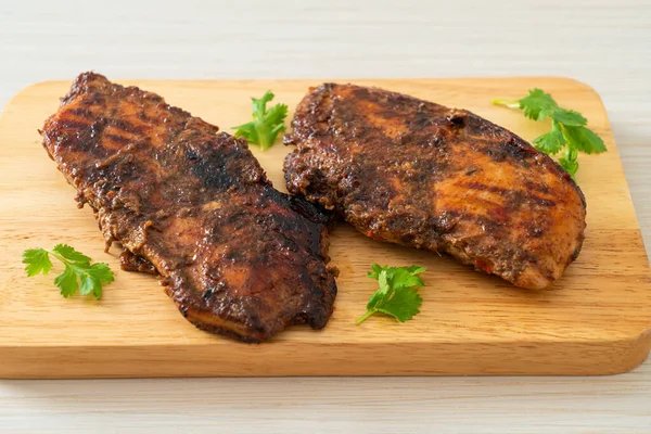 Spicy Grilled Jamaican Jerk Chicken Jamaican Food Style — Stock Photo, Image