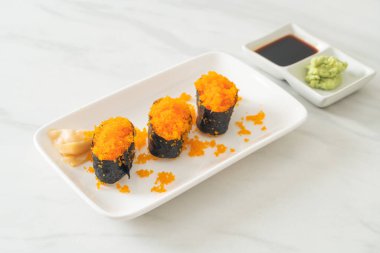 Ebiko Suşi ya da Karides Yumurtalı Suşi - Japon yemek tarzı