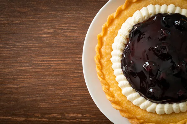 Delicious Blueberry Cheese Pie White Plate — Stock Photo, Image