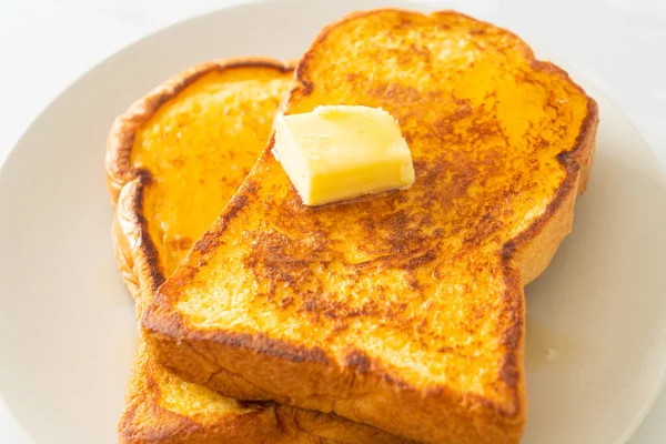 Fransmän Rostade Med Smör Och Honung Till Frukost — Stockfoto