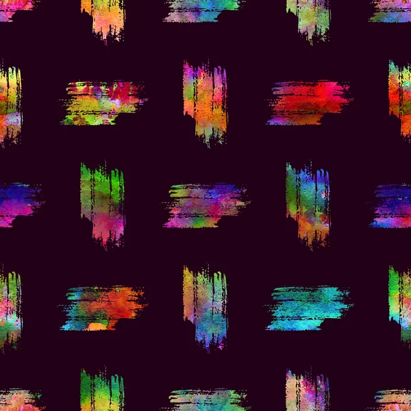 Akvarel Brush Stripes Bezešvé vzor Grange Geometrický design v Rainbow Color. Akvarel Moderní tahy Grung koláž na tmavém fialovém pozadí — Stock fotografie
