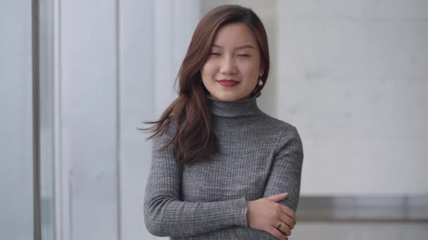Portrait de femme d'affaires asiatique — Video