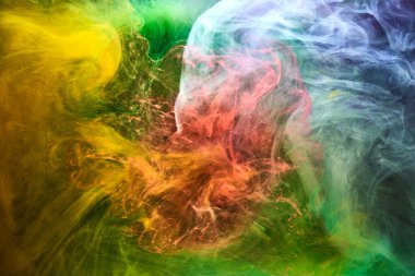 Çok renkli parlak duman soyut arkaplan rengarenk sis renkli duvar kağıdı kıvrımlı boya suyun altında