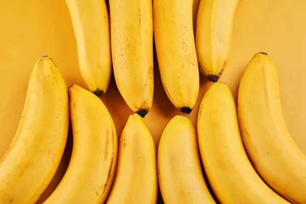 Jaune Bananes Entières Fond Rapproché — Photo