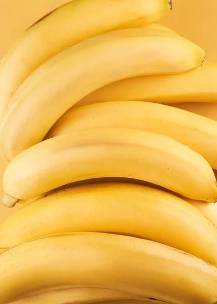 Yellow Whole Bananas Close Background — Stock Photo, Image