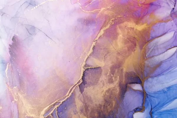 Alkol mürekkebi tekniğinde lüks renkli soyut arka plan, altın sıvı mermer boya dokusu, dağınık akrilik damlalar ve girdap lekeleri, basılı malzemeler.