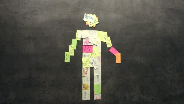 Post-it kağıtları yapılan vücut siluet — Stok video