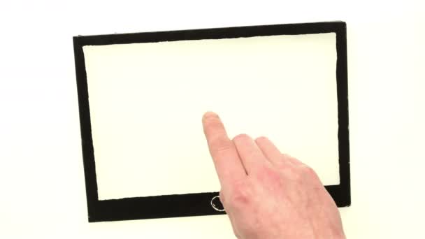 Selecteren van een product op tablet apparaat — Stockvideo