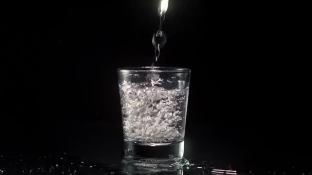 Versez de la vodka Shot