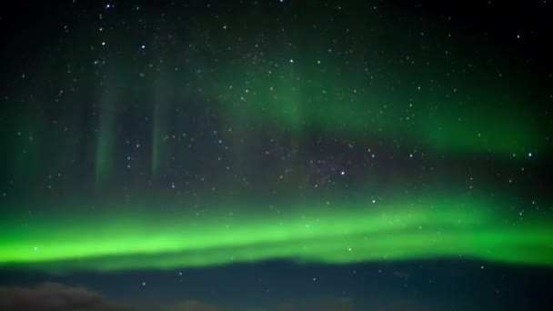 Luces boreales fuera de foco Texto Fondo — Vídeo de stock